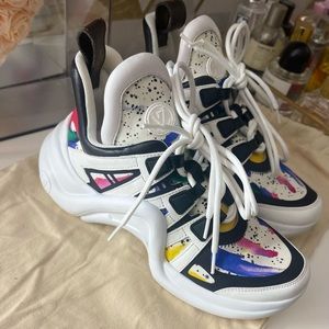 LV ARCHLIGHT SNEAKER